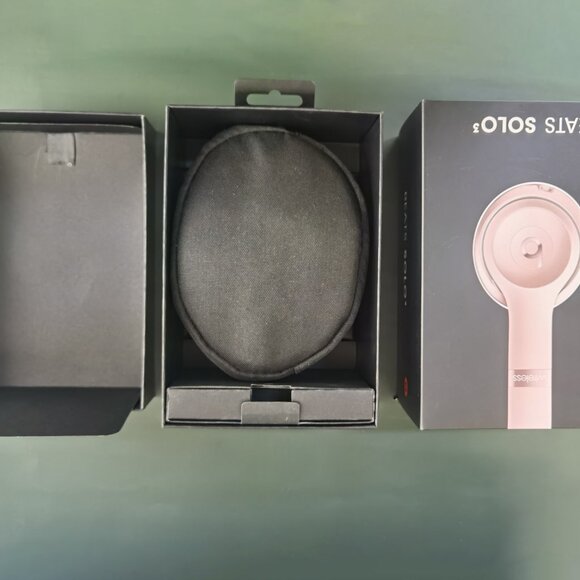 Beats Solo3 Wireless Headband Bluetooth Bass Used Running 98 New - Picture 5 of 15